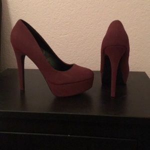 Maroon Heels